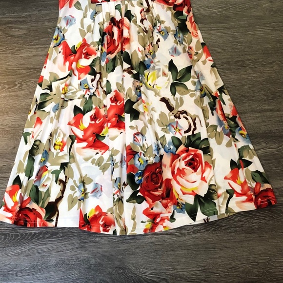 Floral Slip dress - Picture 3 of 6